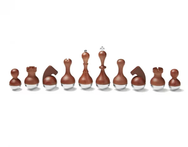 Wobble Chess Set in Walnut & Maple - Image 4