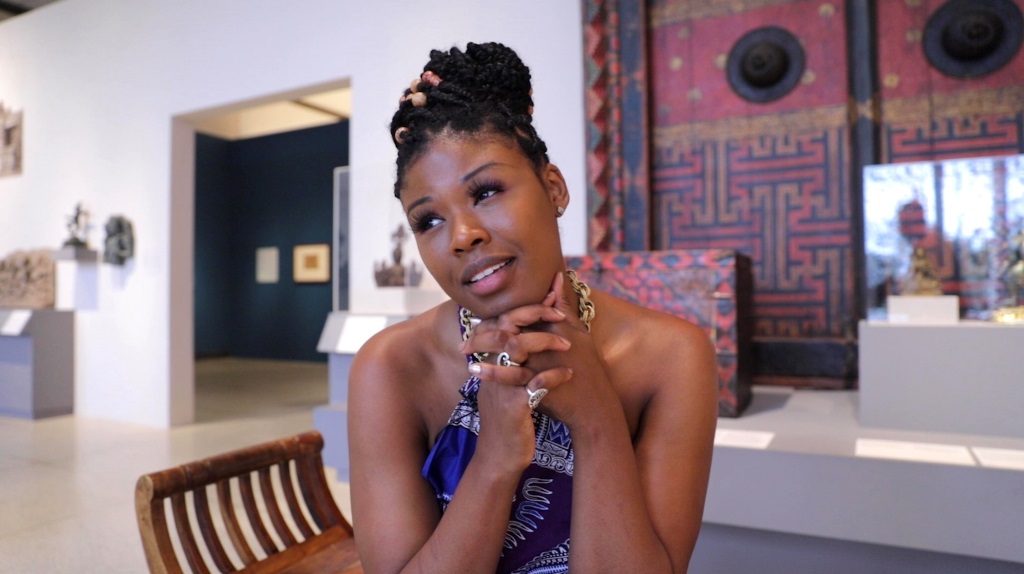 Joy Yvonne Jones, San Diego Shakespeare Society, performing inside The San Diego Museum of Art