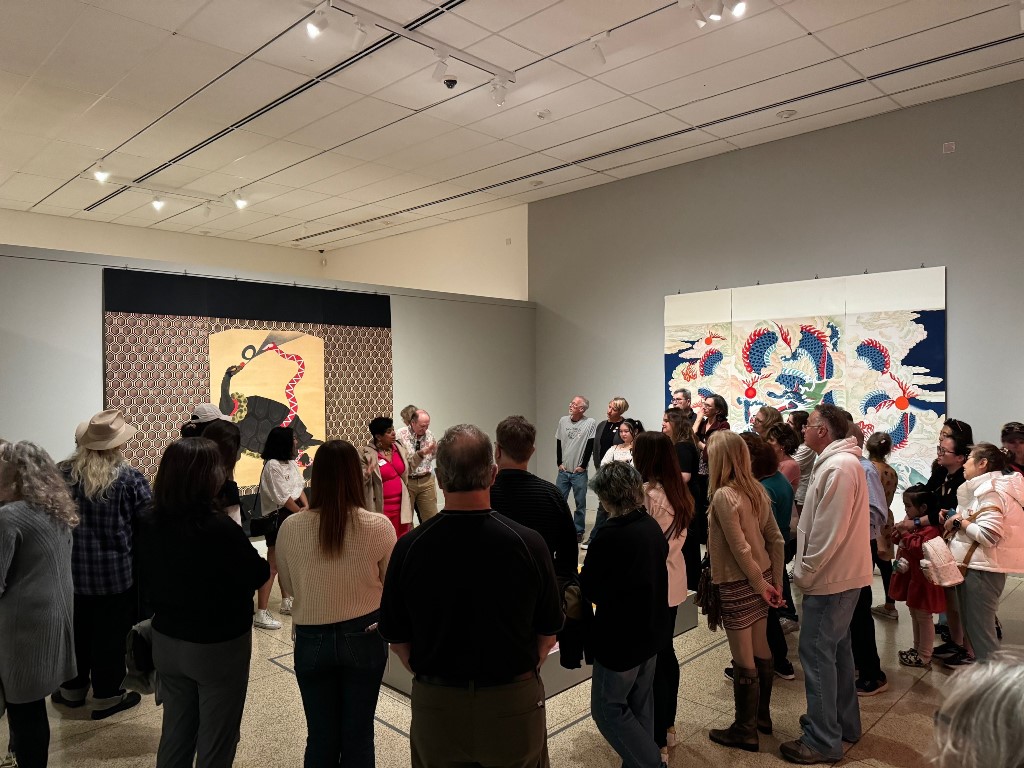 Art museum guided tour